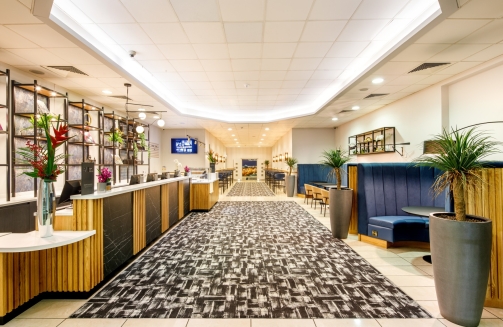 Mercure Manchester Piccadilly reception'